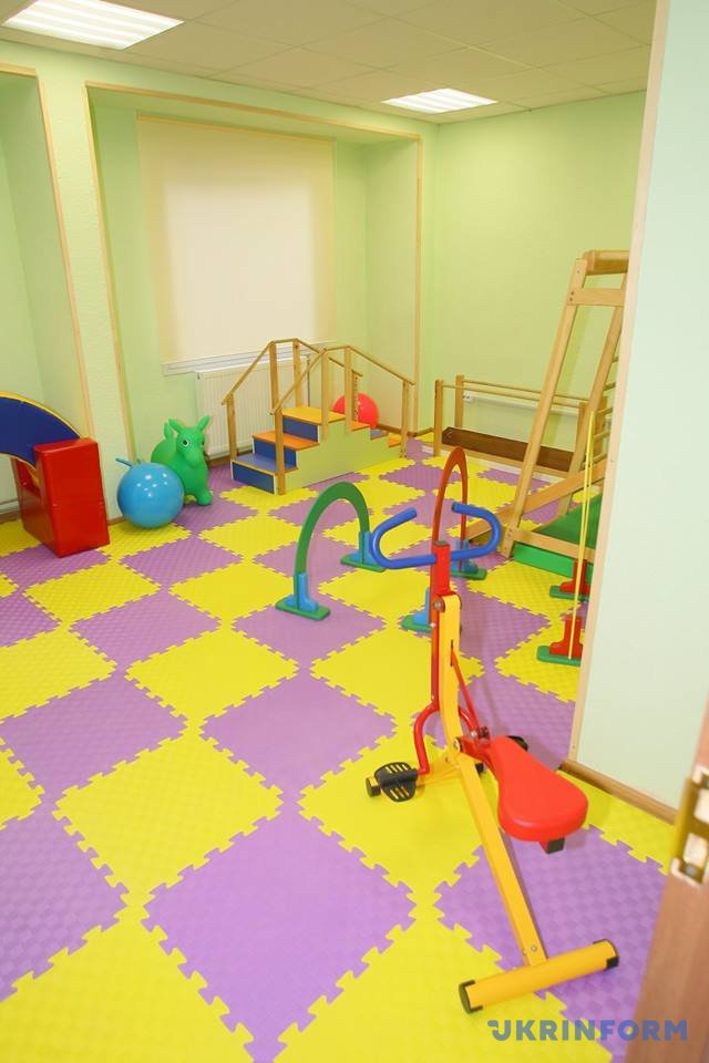 Maryna Poroshenko opens first resource center for inclusive education