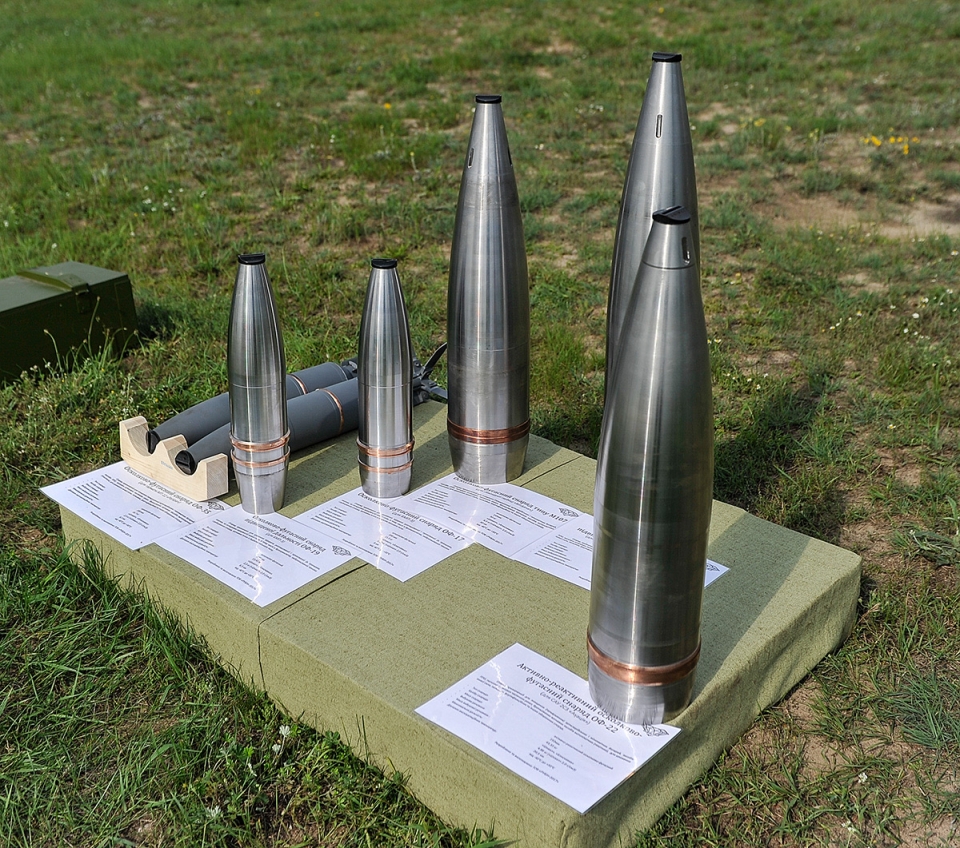 Turchynov New weapons of Ukrainian production tested at Honcharivske