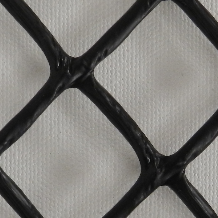 Heavy Duty Plastic Garden Mesh / Protect your pond and fish from