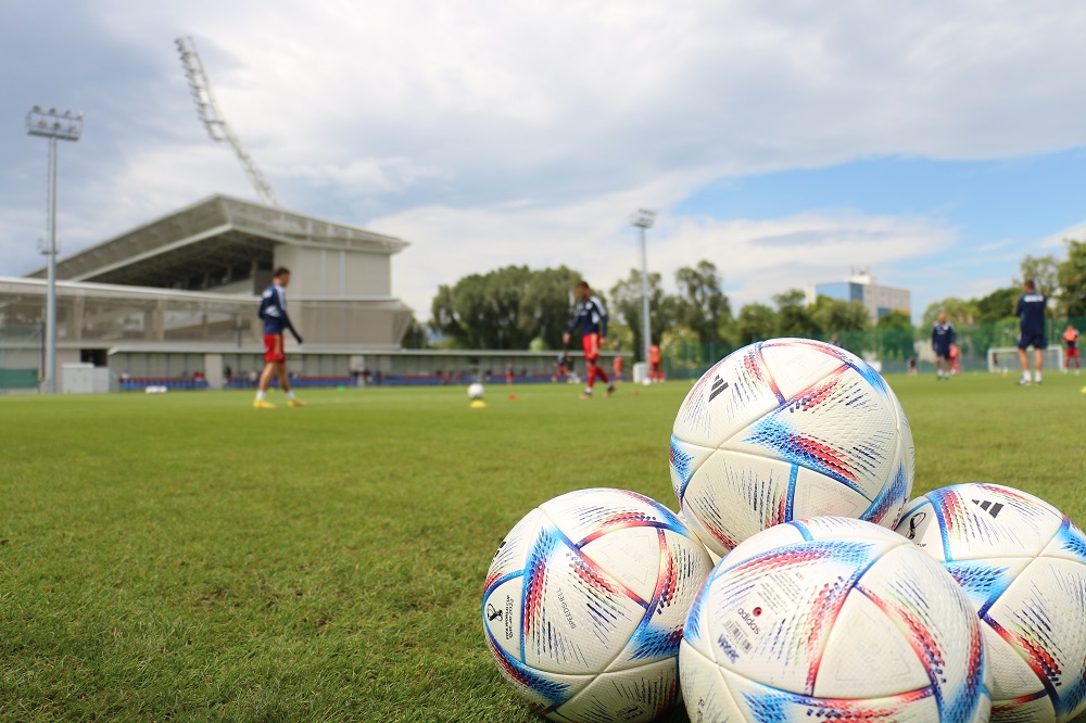 Összeállítások a KFC Komárno ellen VASAS FC