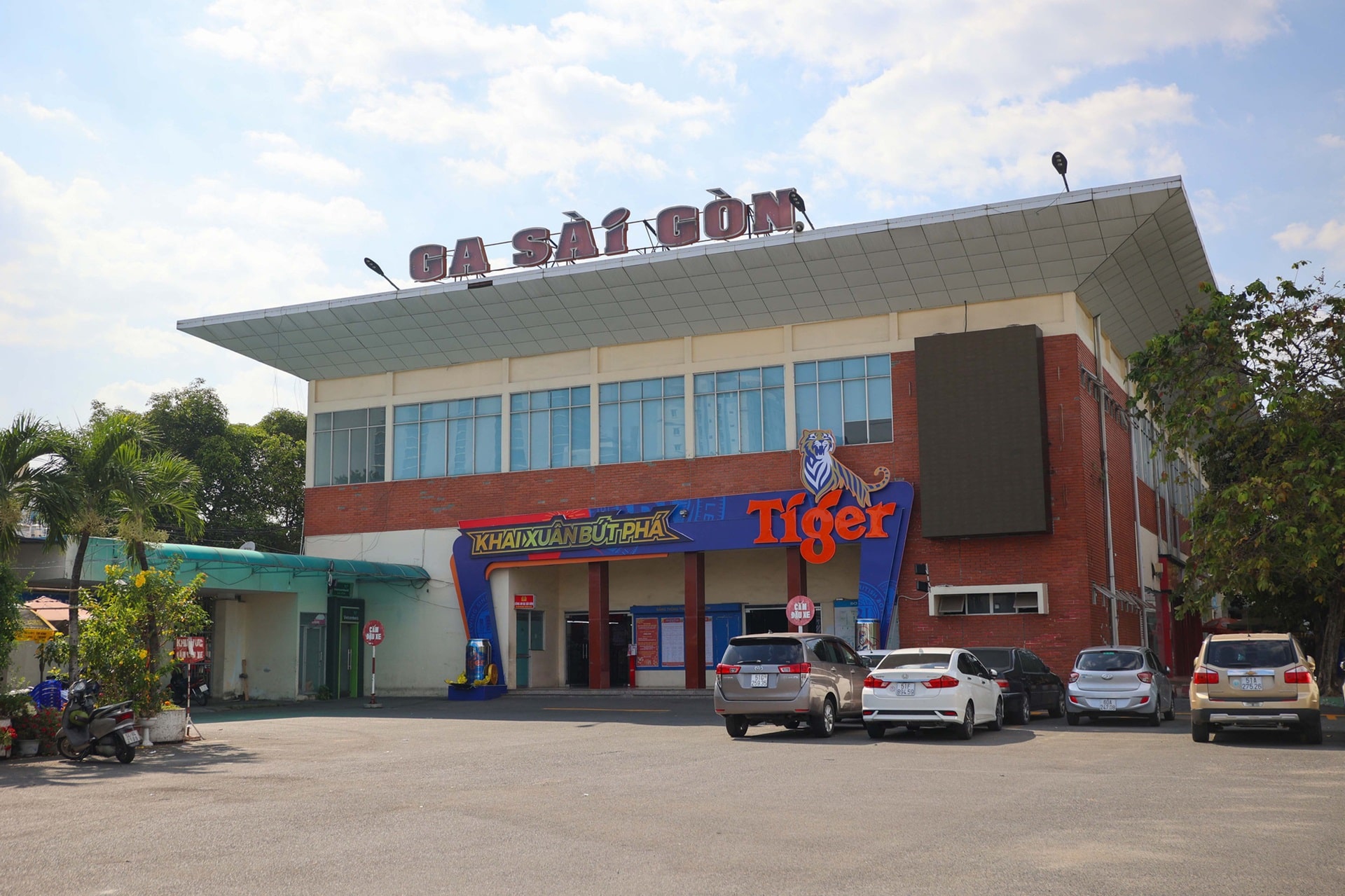 Ga Sài Gòn địa chỉ, các tuyến tàu & giá vé mới nhất