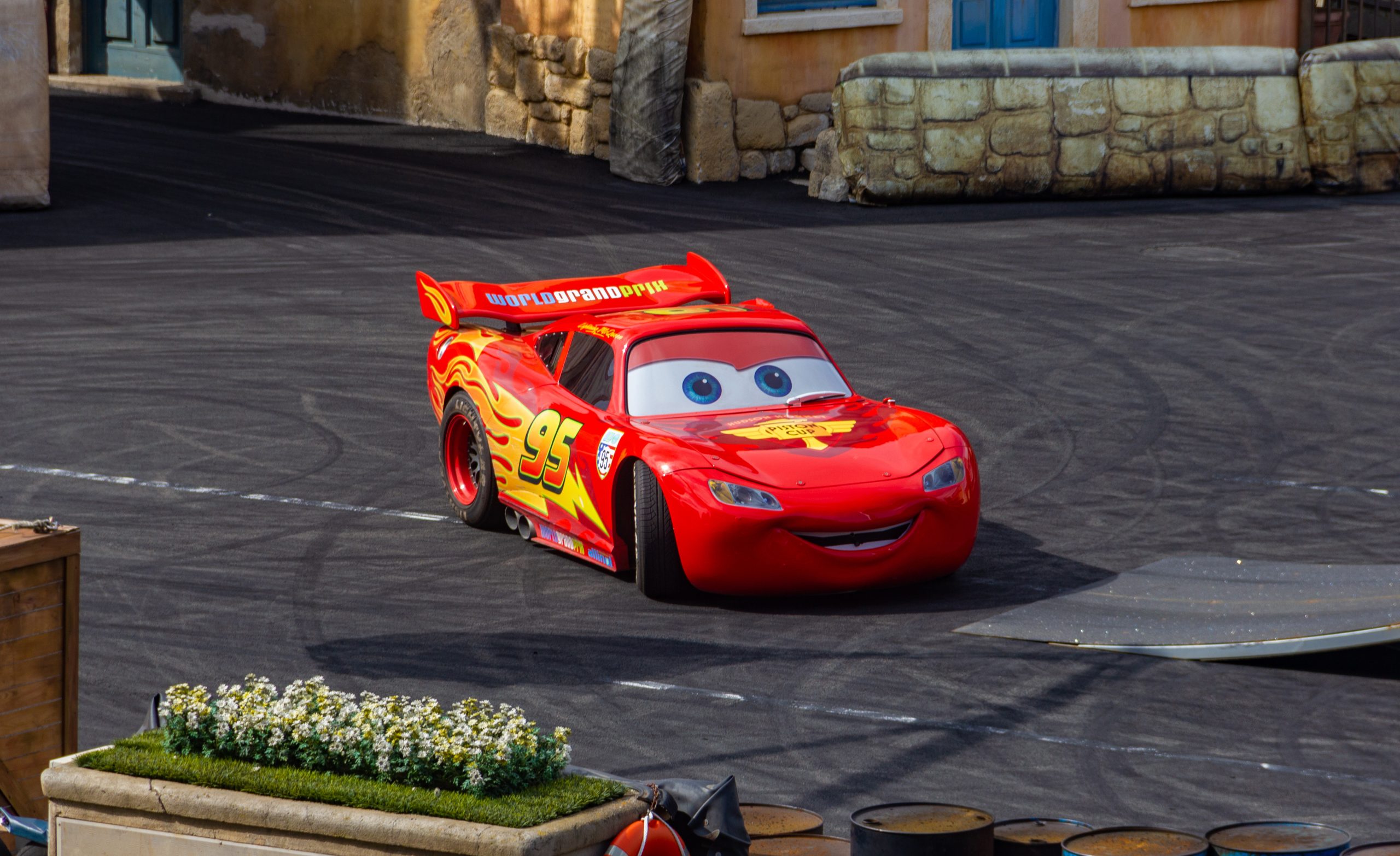 Who is the Voice of Lightning McQueen? Voices