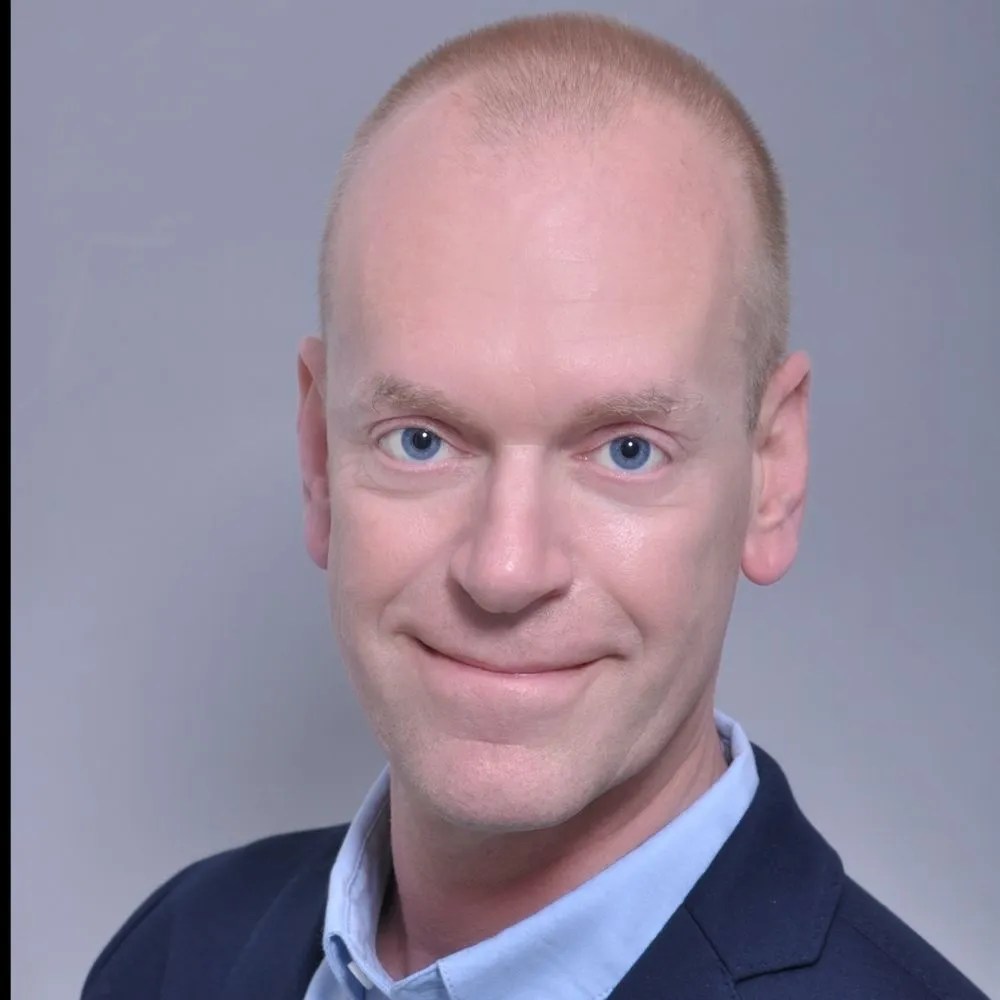 machwasduliebstAusbildung, Studium oder beides komm zu uns an den Start!