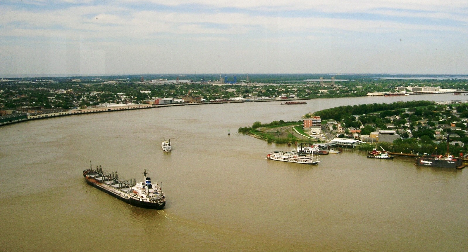 Where does the Mississippi river flow into?