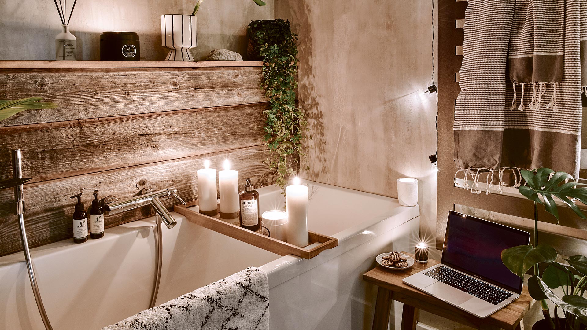 Wellness Fã R Zuhause Sanfte Massagen Mit ã Therischen ã Len By.