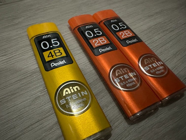 EVERYONE KEEPS SAYING MY LEAD CONTAINERS LOOK LIKE VAPES. Fandom