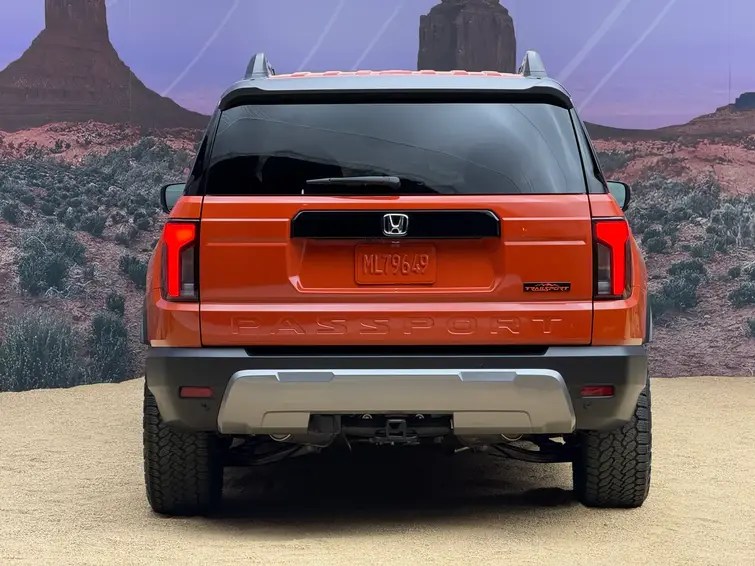 The allnew rugged 2026 Honda Passport, the modernlooking Honda Element. (official photos) Fandom