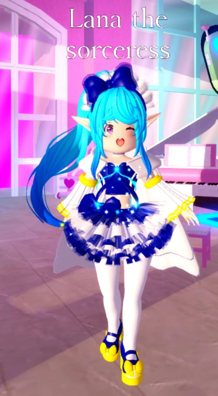 My favorite outfit in Royale High I made (including more colors!) Fandom