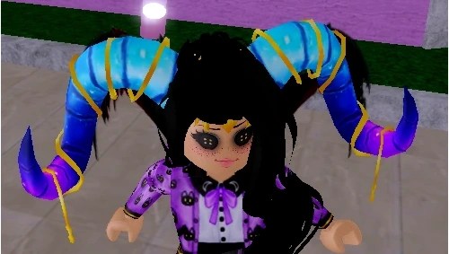 i need halp ;; Fandom