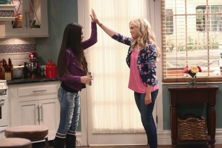 Rcn America - Ctri: Best Friends Whenever "Fight The Future - Part 2" Airs Tonight, May 15Th Fight The Future - Part 1 | Best Friends Whenever Wiki | Fandom
