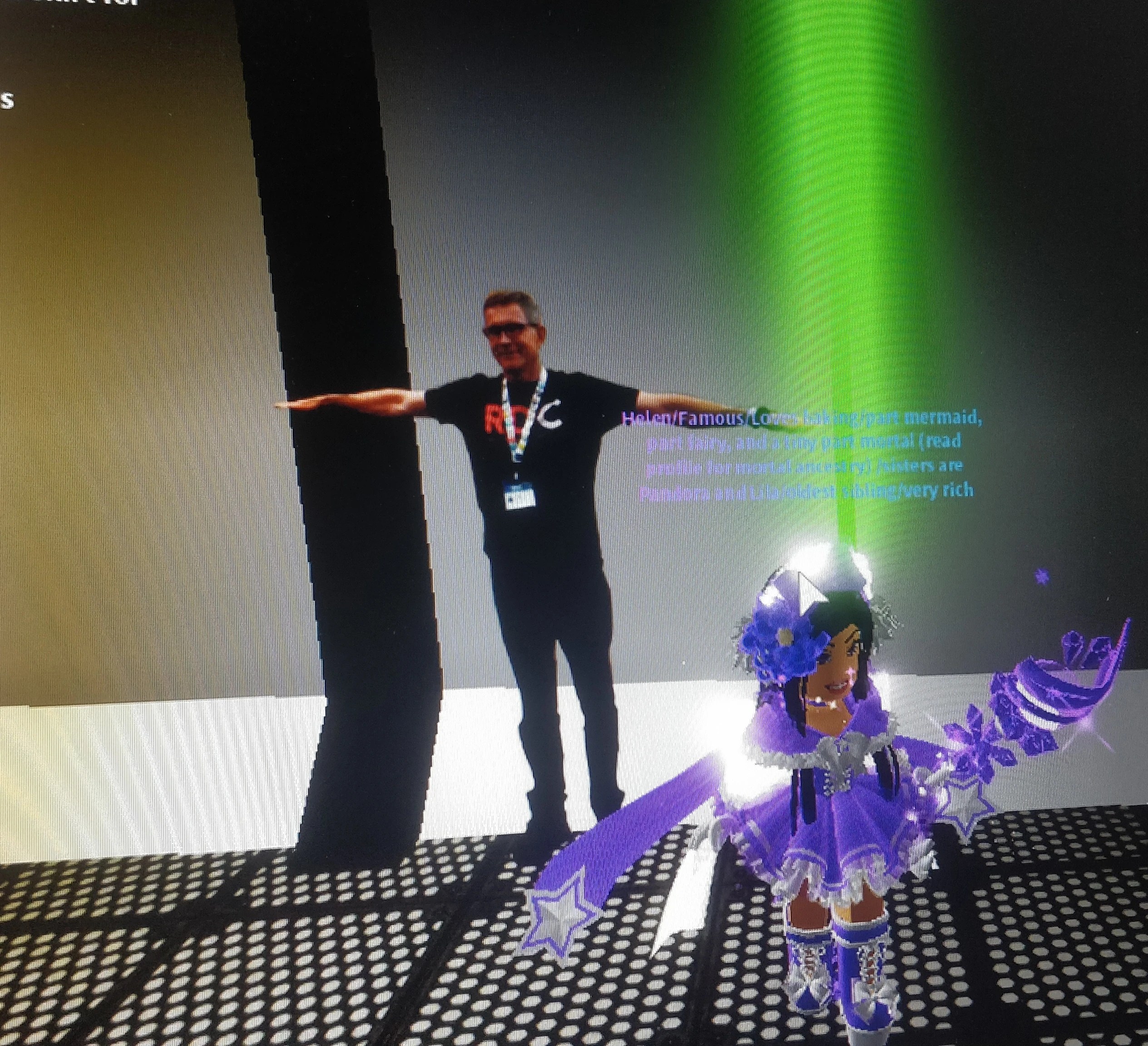 Who's this in the trading hub? Fandom