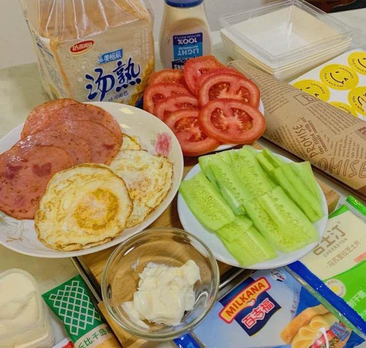 What the most valuable thing in adopt me? Fandom