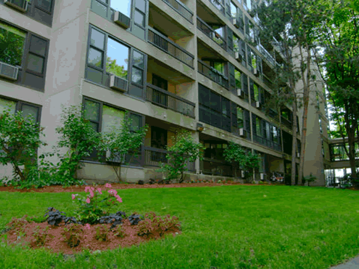 DF Burns Apartments bbbcorp