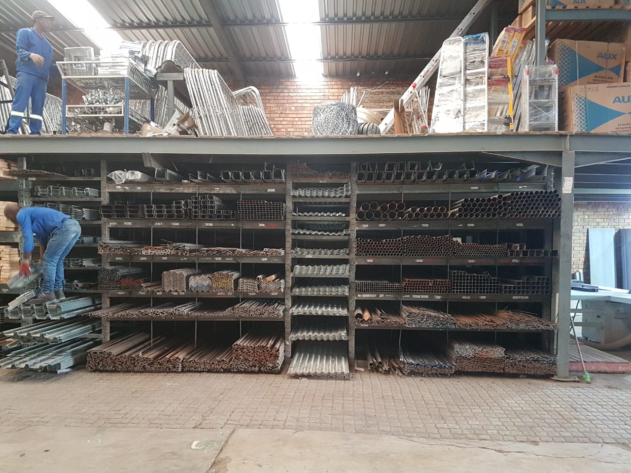 Gallery Patel Hardware
