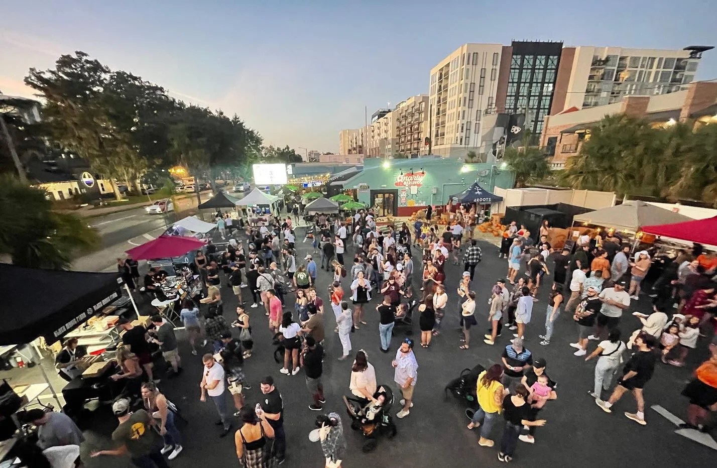 TONIGHT Don't Miss The Last Parking Lot Party Of The Year In Mills 50