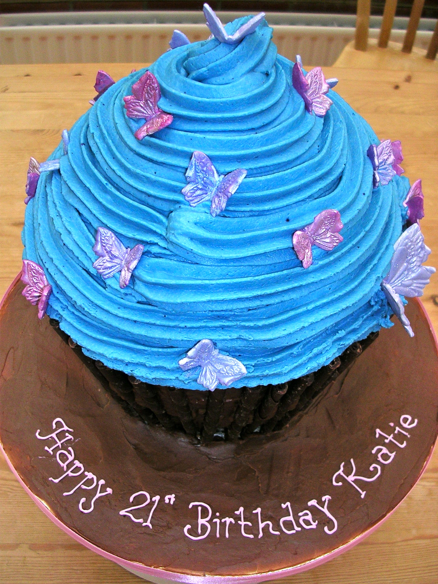 The best birthday cakes in Sussex Angelica's Cakes