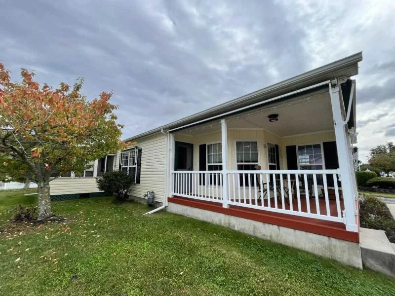 PERRYS LAKE HOMES FOR SALE Davis Enterprises