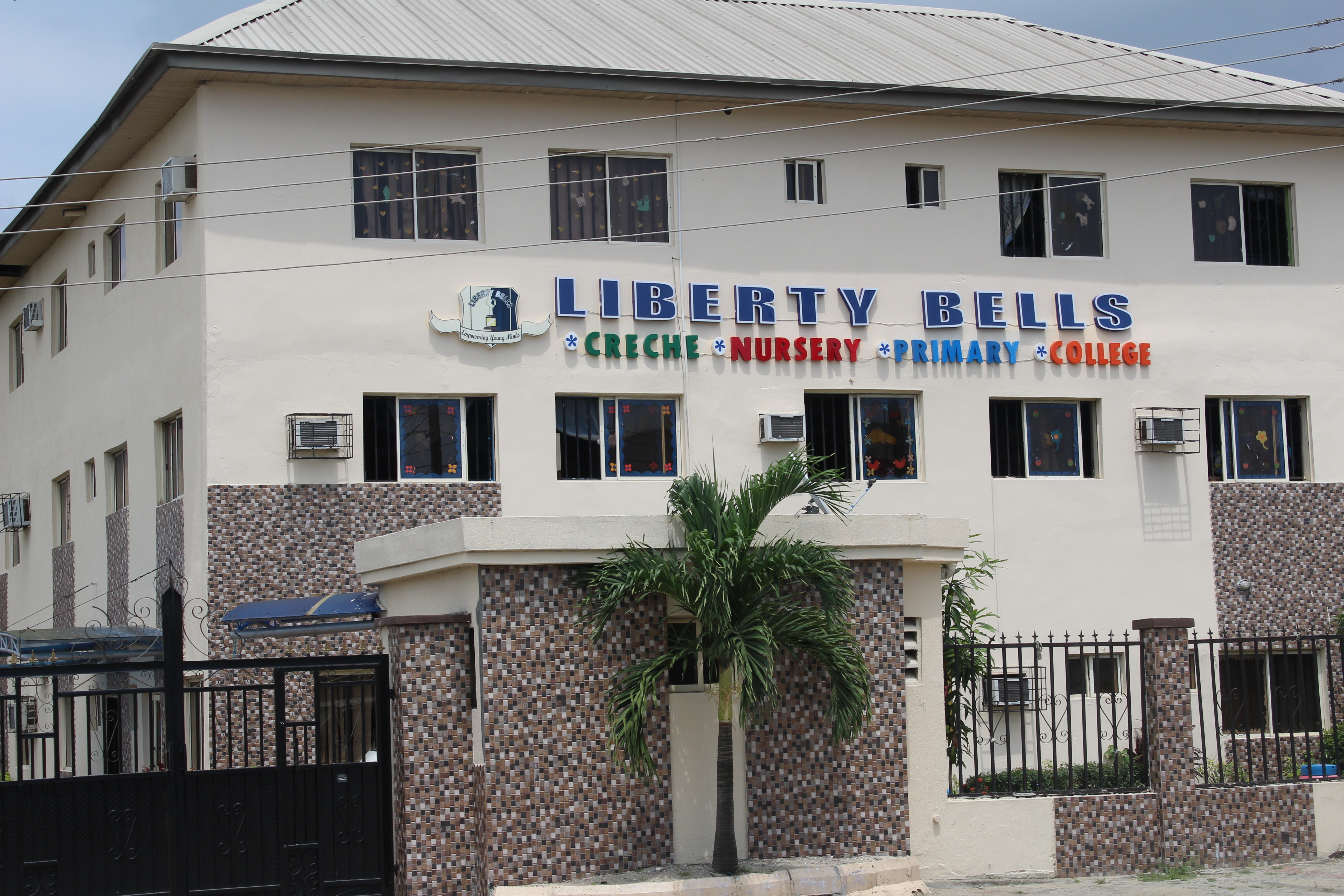 HOME libertybellsschool