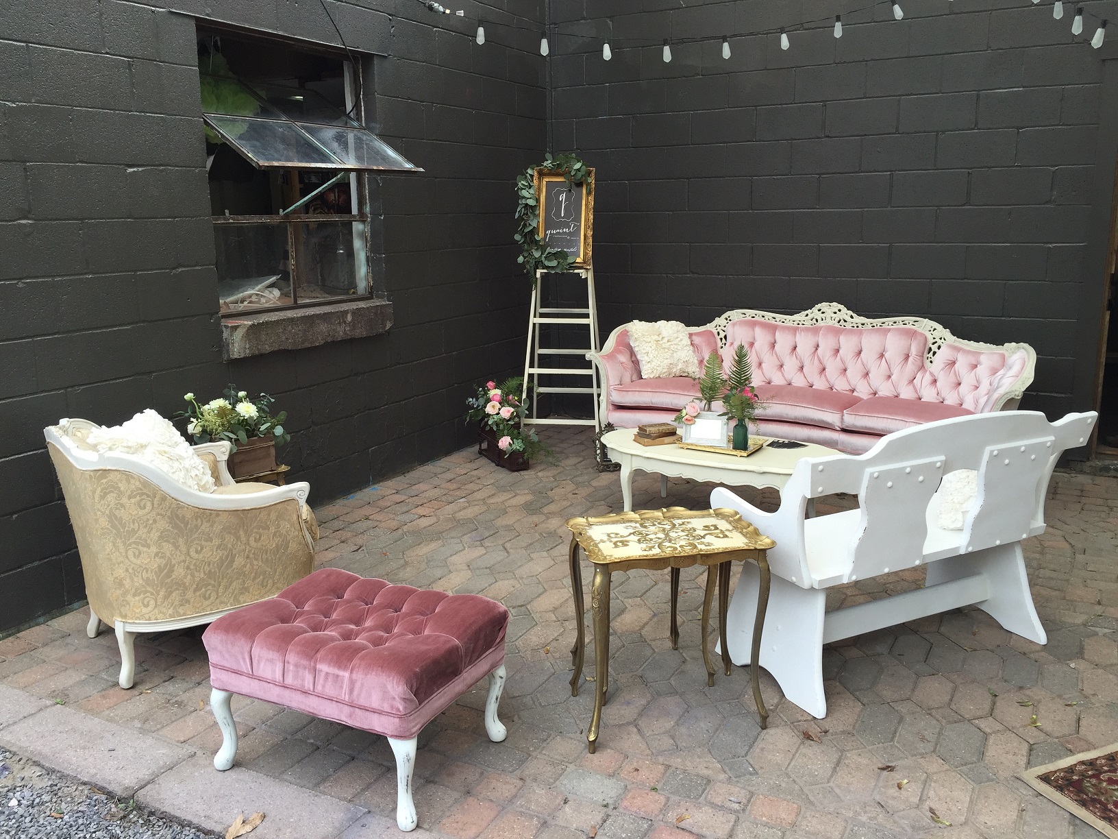 quaint boutique vintage rentals WNY