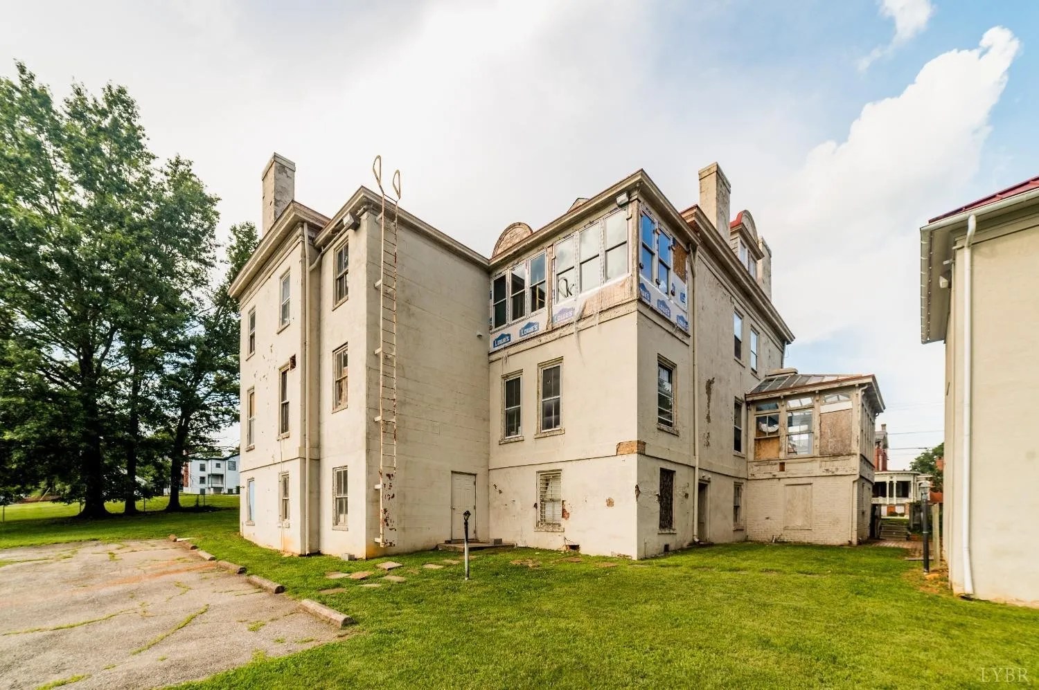 Stunning Historic Gem & Guest House known as the DannyScottAdams