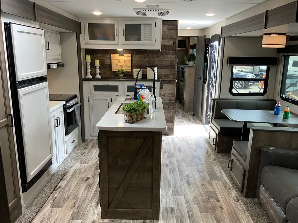 Camper for Rent Sportsman's RV Rentals Dallas/Fort Worth