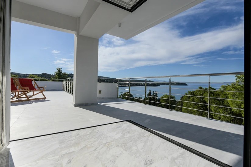 Villa Kilada Greece Rent Luxury Villa Cham'Concierge Real Estate