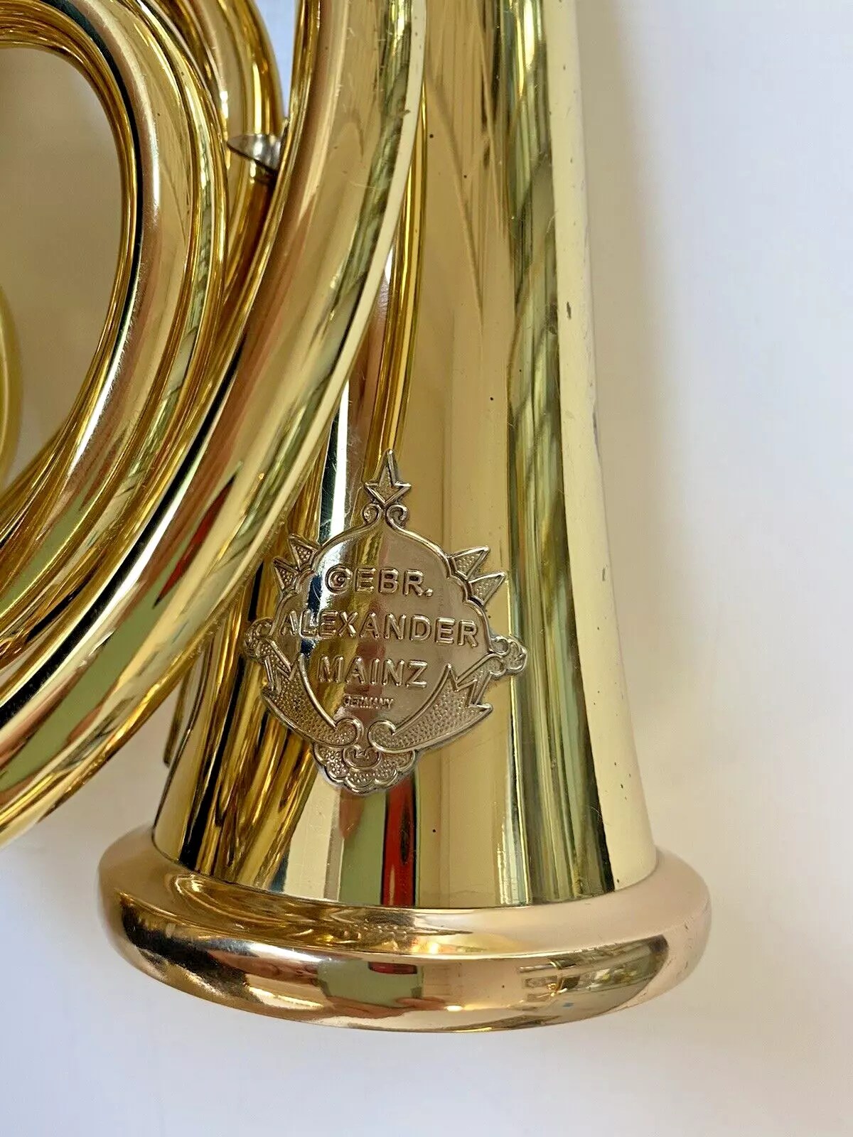 Used Alexander 103MAL Double French Horn in Yellow Brass;with Jakob