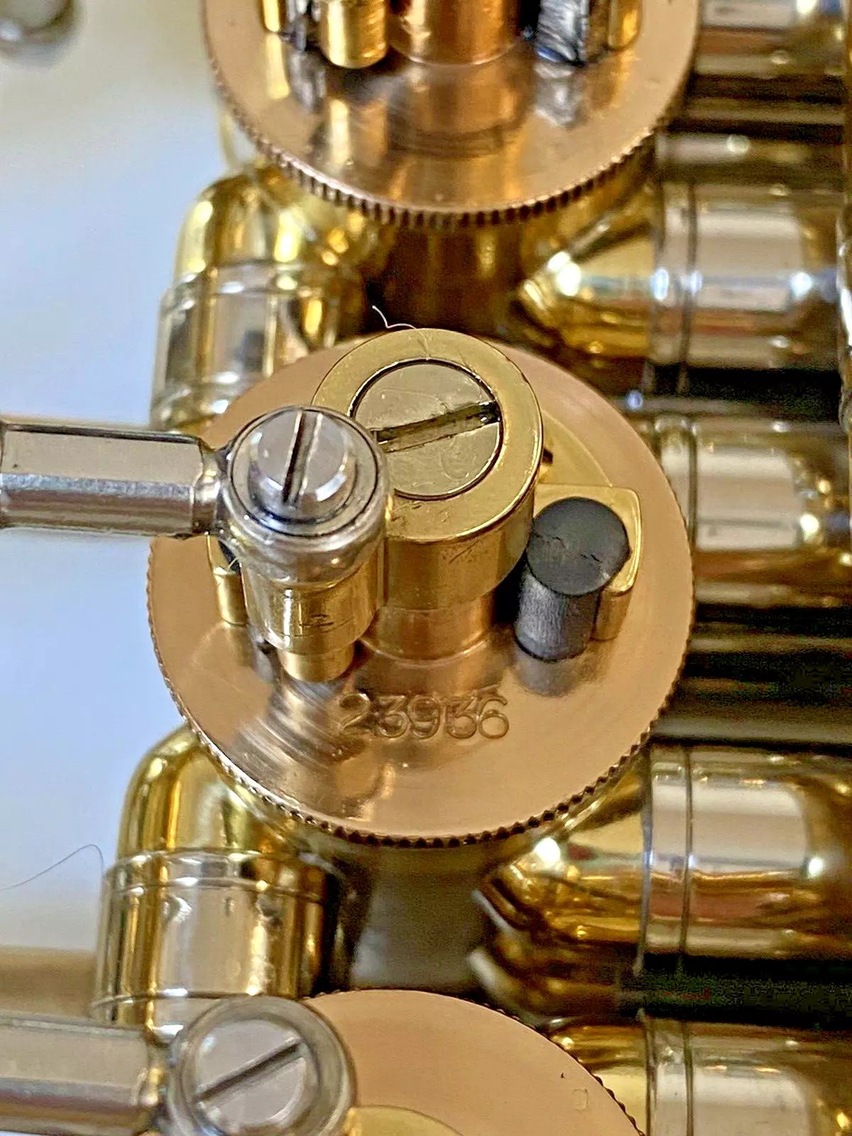 Used Alexander 103MAL Double French Horn in Yellow Brass;with Jakob