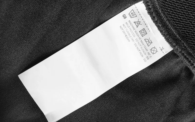 How to Wash Black and White Clothes Together? 5 Unparallel Laundry Tips