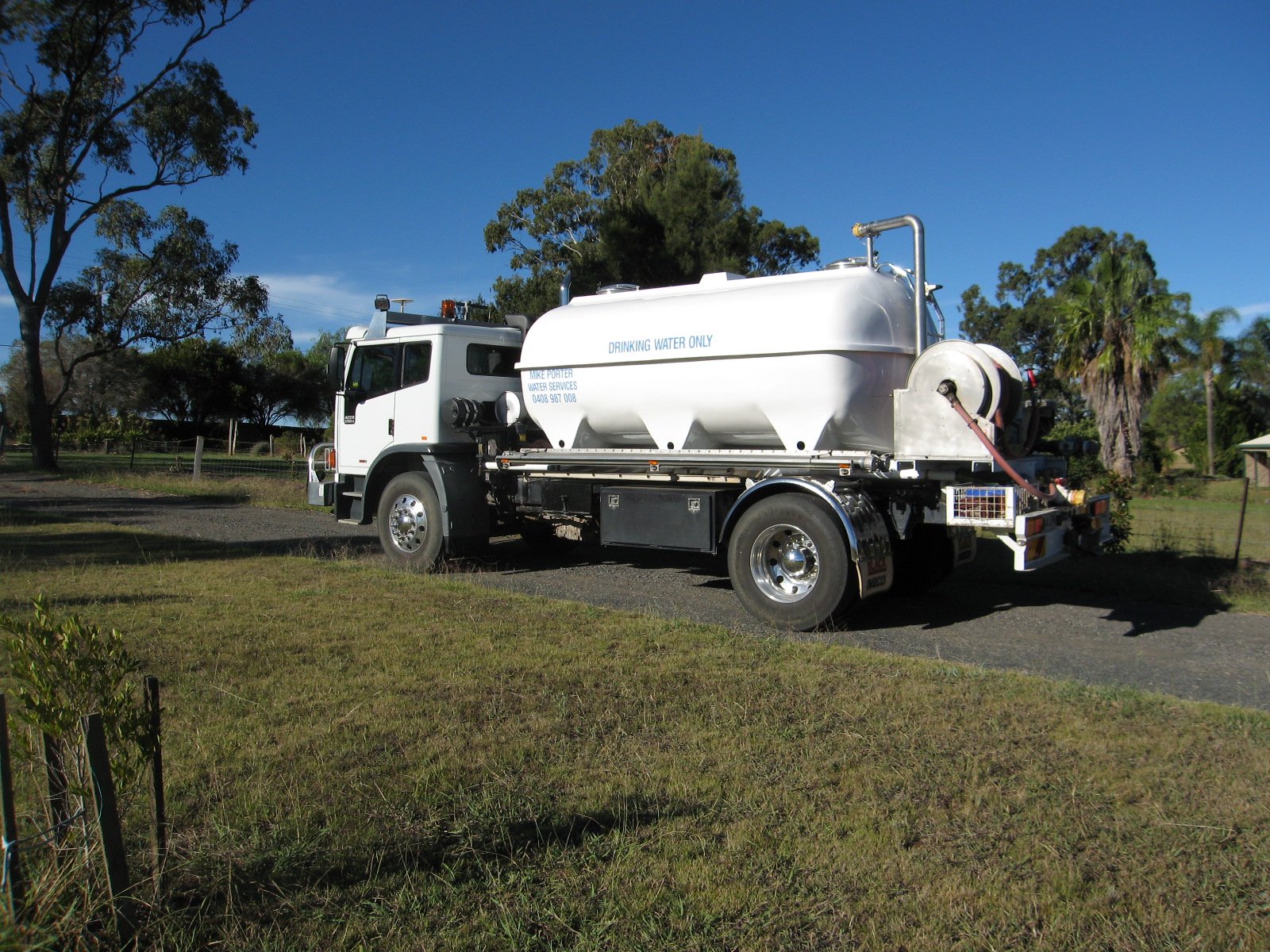 Mike Porter Water Bulk Water Delivery Tank & Pool Fills Toowoomba