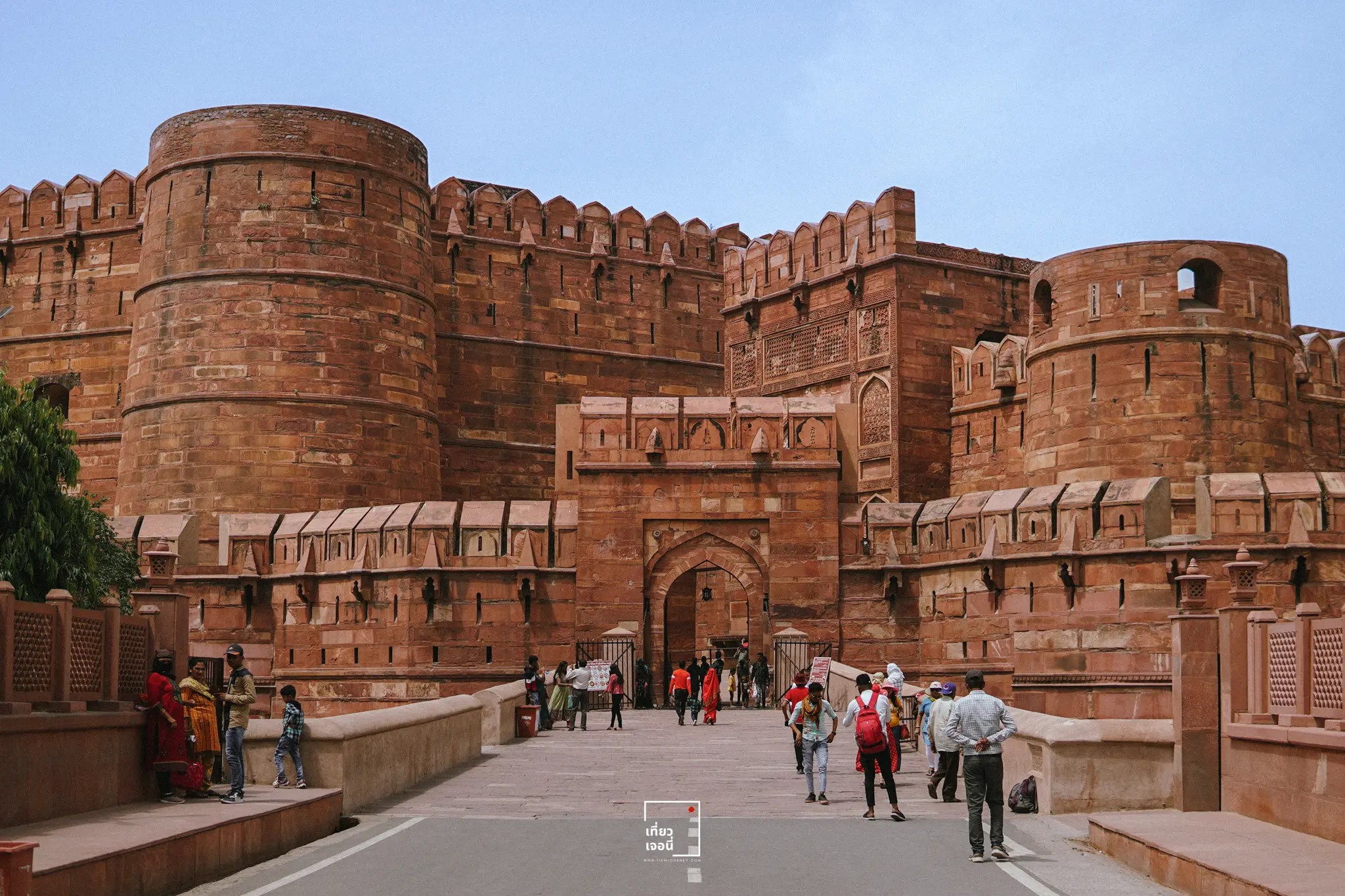 Agra Fort ป้อมอัครา ป้อมปราการและพระราชวังที่มีประวัติศาสตร์ยาวนาน