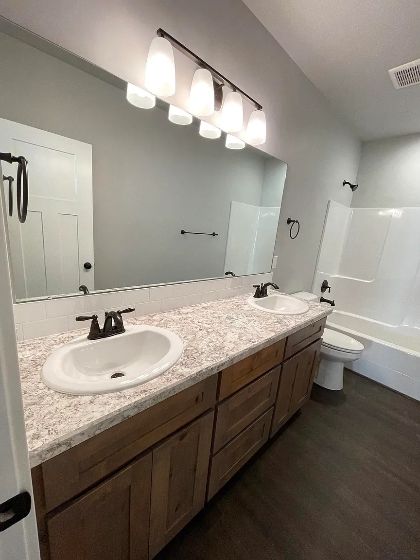 NEW Construction La Pine, Oregon 16532 Pine Creek Dr Reinhardt Homes