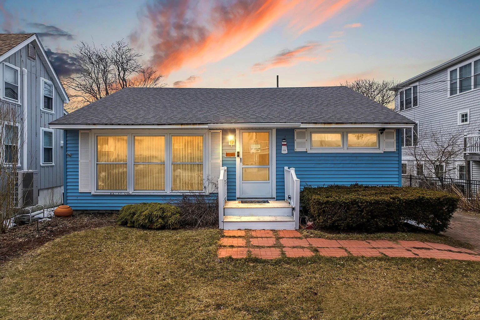 RENTALS Mccallum Rentals