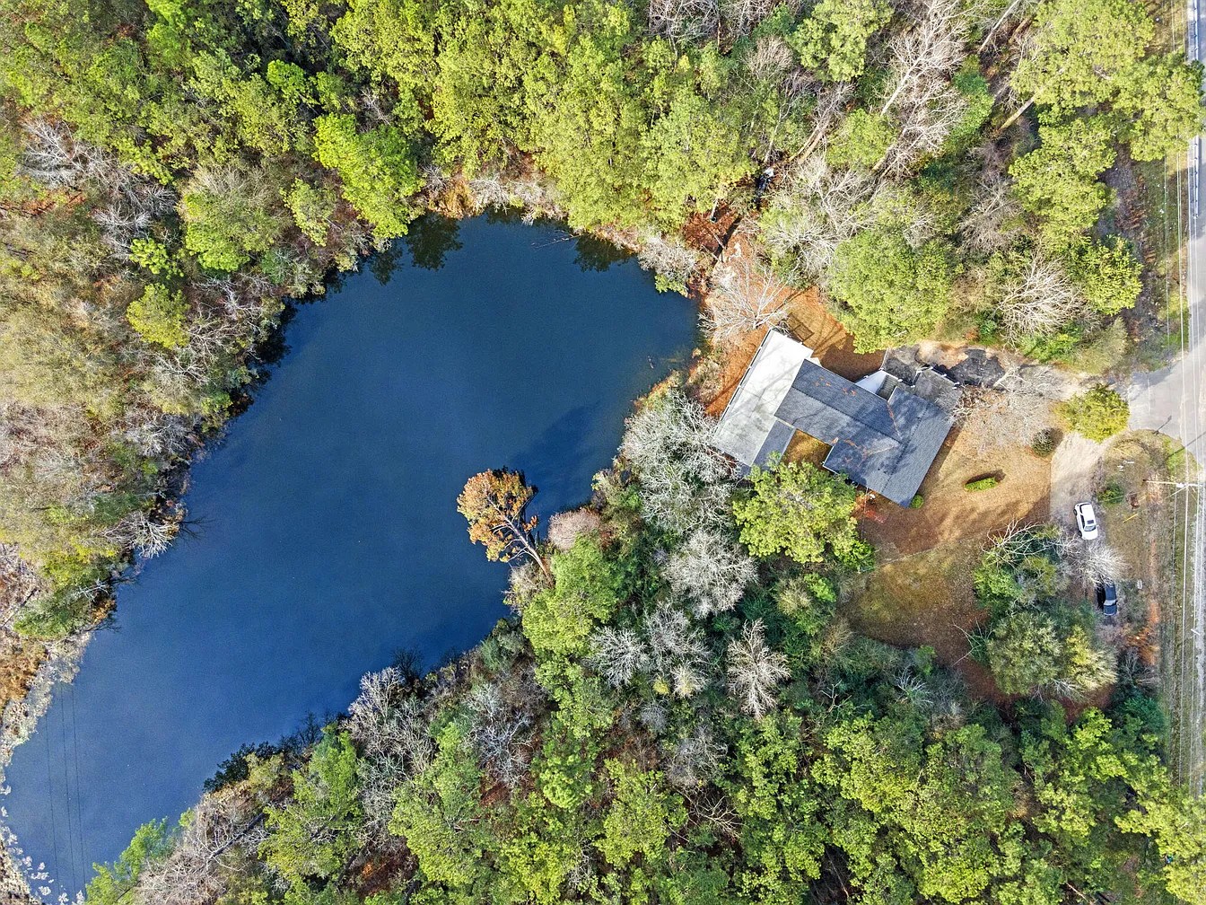 Blue Hollow Lake Retreat vacation 4407 Hwy 49, Hattiesburg, MS, USA