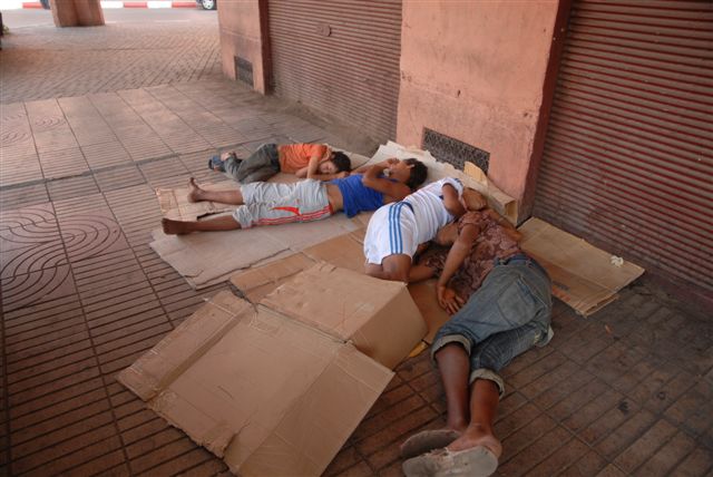 Maroc 17 des enfants des rues sont des filles, selon Bassima Hakkaoui