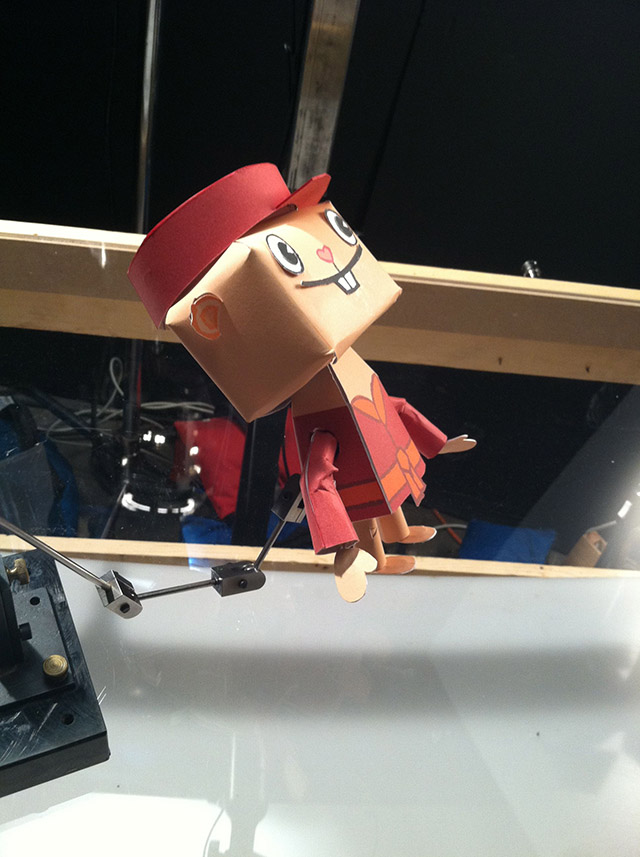 Paper Craft BehindTheScenes of "Cubtron Z" Happy Tree Friends Mondo