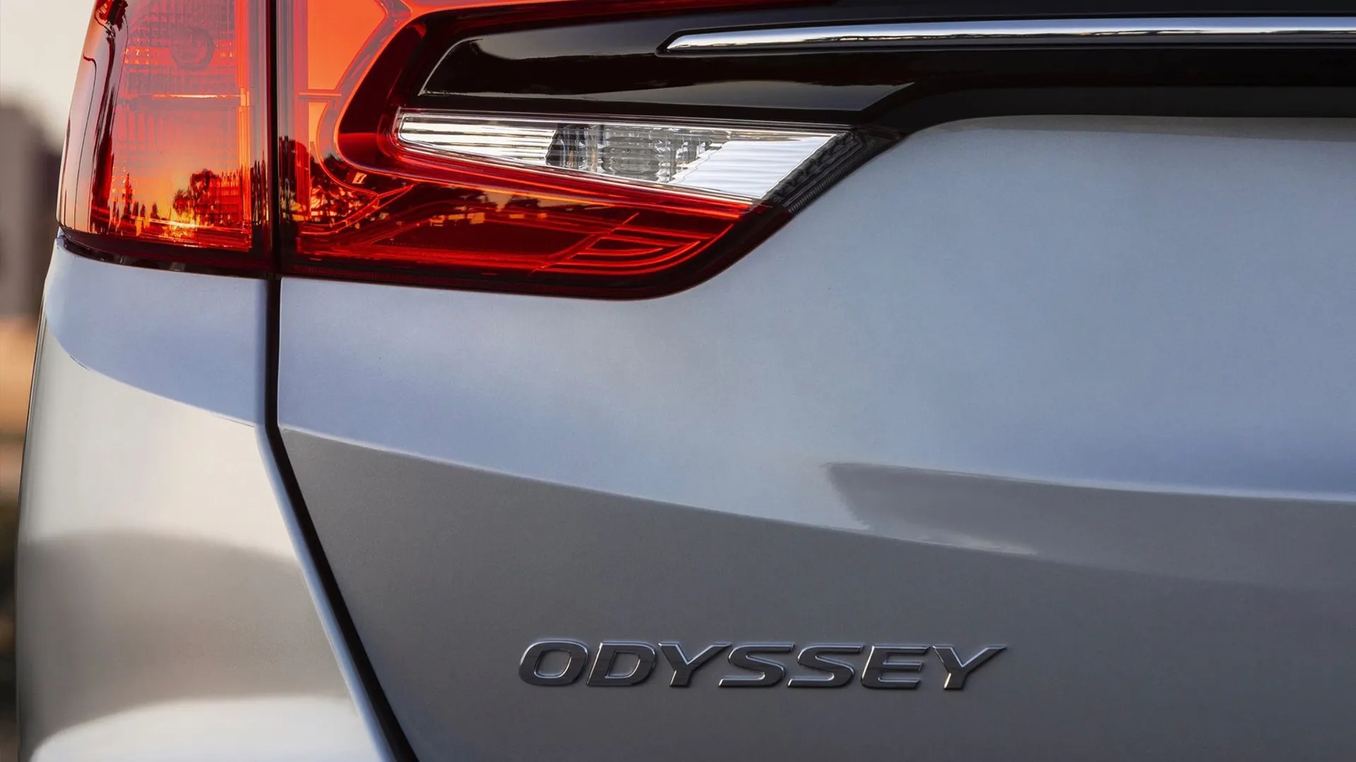 Honda Odyssey Type R SEMA Build Has 550 Horsepower And A Manual