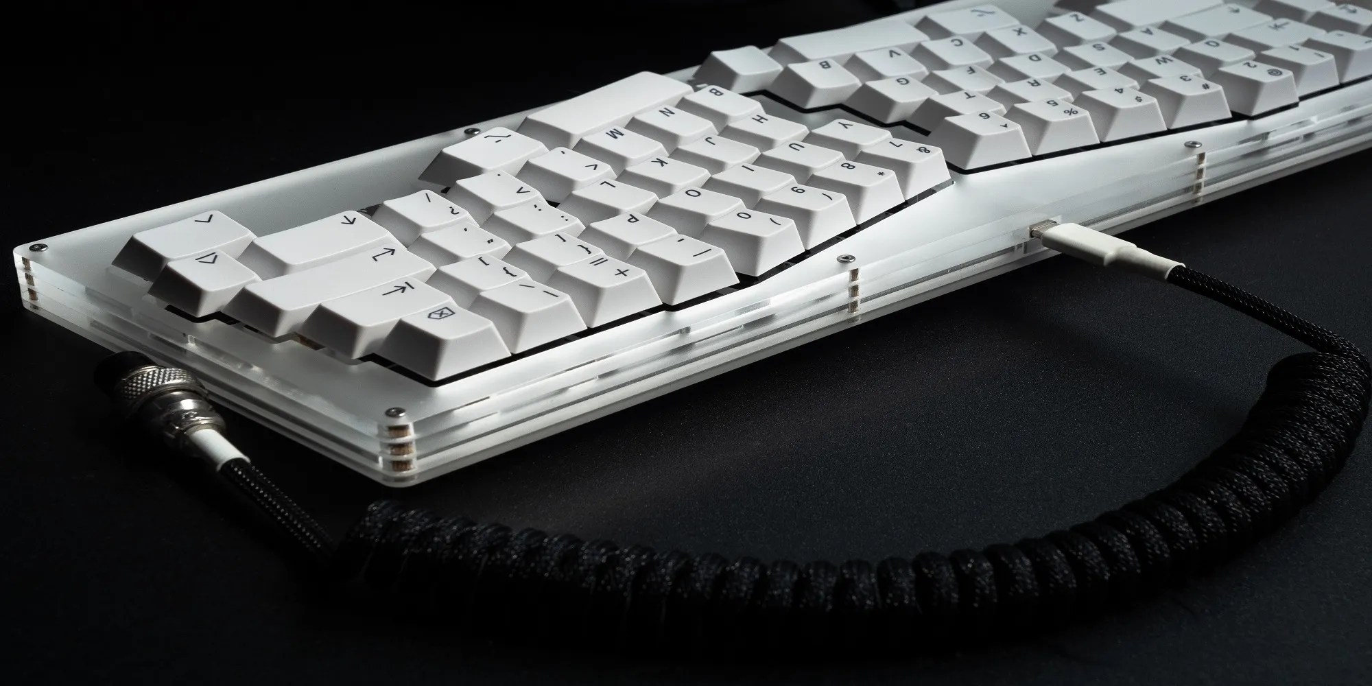 Best Ergonomic Keyboards (Updated 2020)