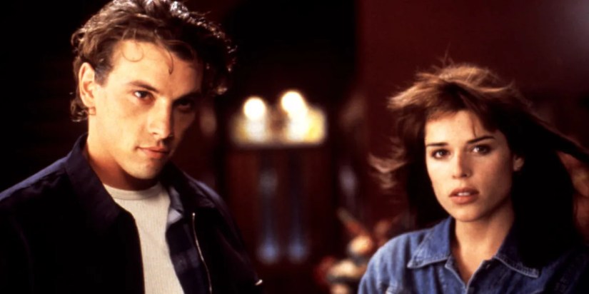 Neve Campbell and Skeet Ulrich in Scream