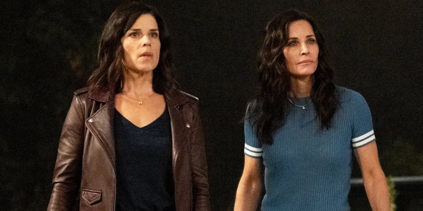 Neve Campbell and Courteney Cox in &lsquo;Scream&rsquo;