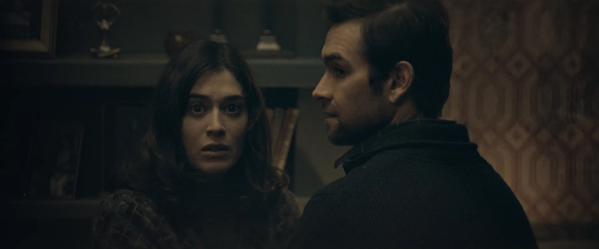 cobweb-lizzy-caplan-antony-starr