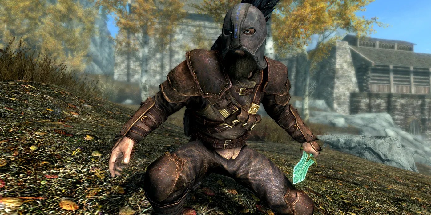 A rogue wielding a dagger and quiver