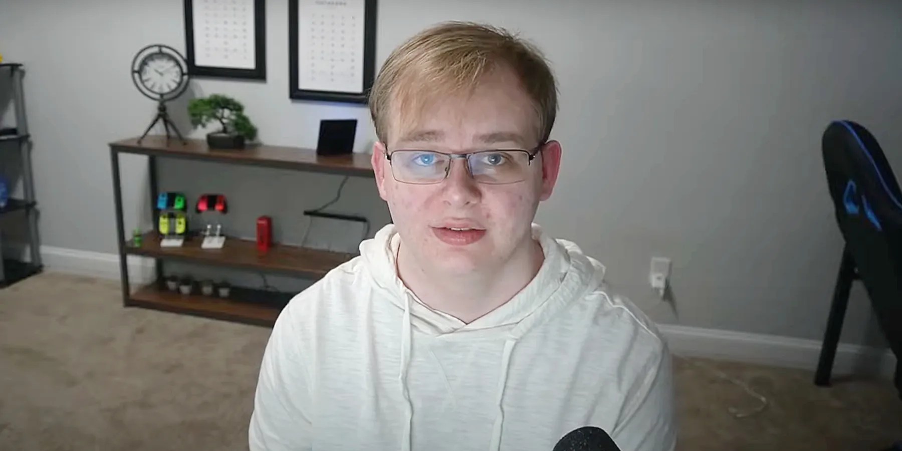 Controversial Twitch Streamer CallMeCarson Explained