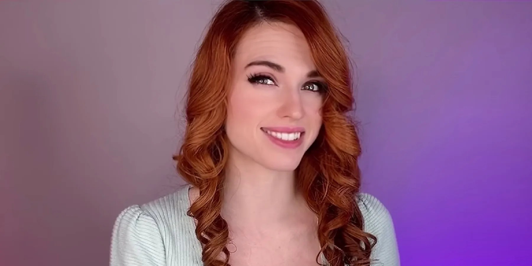 Amouranth Just Bought Nearly 2 Million of Activision Blizzard Stock(03)