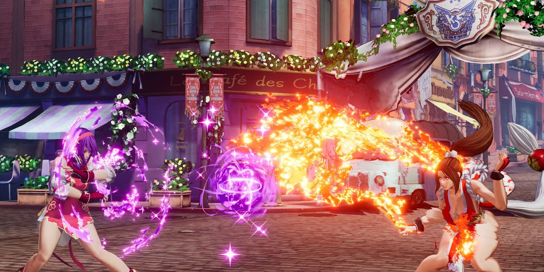 Characters projecting their auras in KOF15