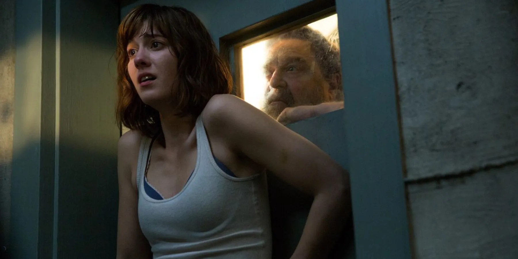 Mary Elizabeth Winstead and John Goodman in 10 Cloverfield Lane