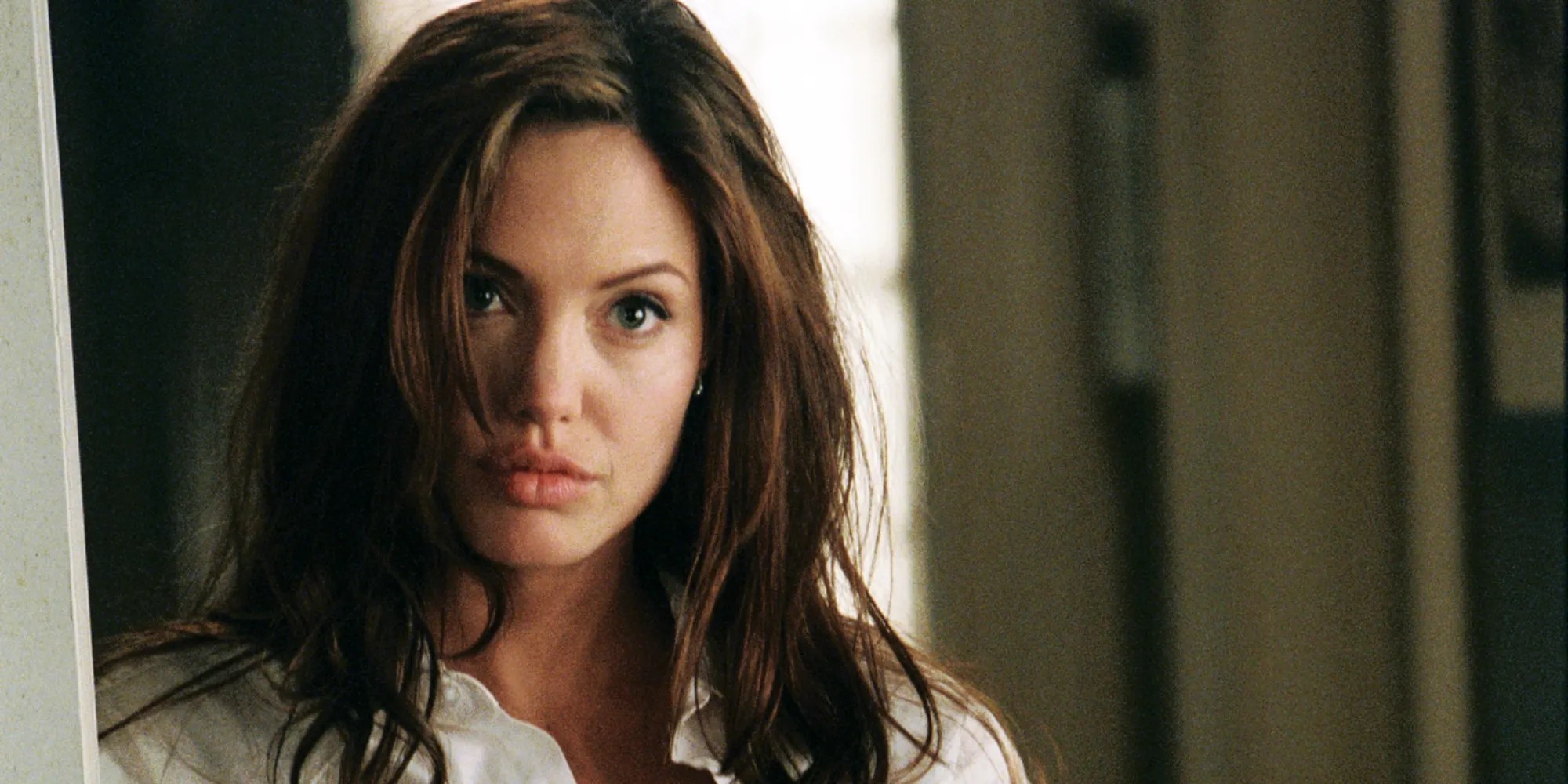Jolie in Mr. &amp; Mrs. Smith