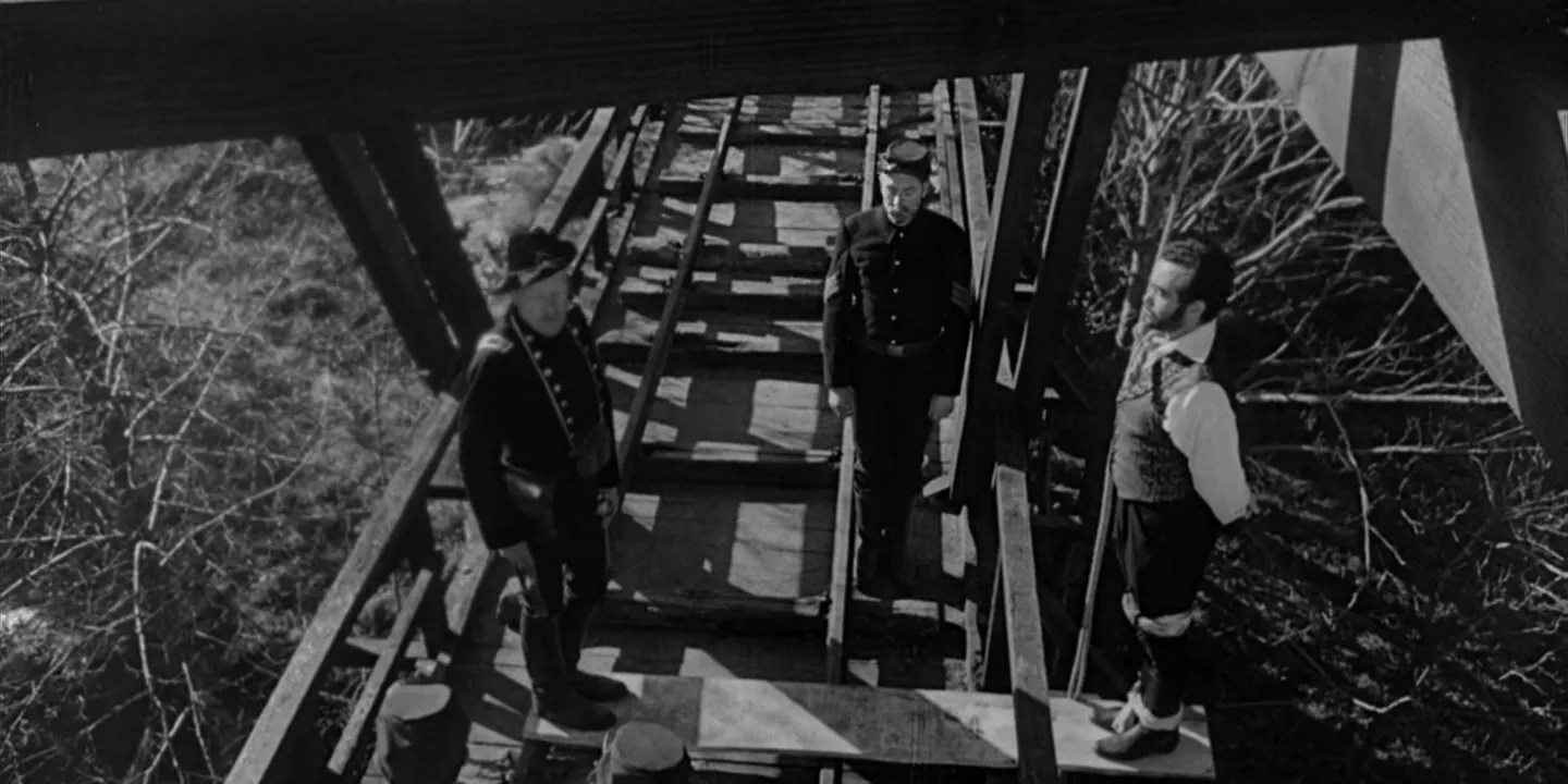 Image from The Twilight Zone episode &ldquo;Occurrence At Owl Creek Bridge&rdquo;.