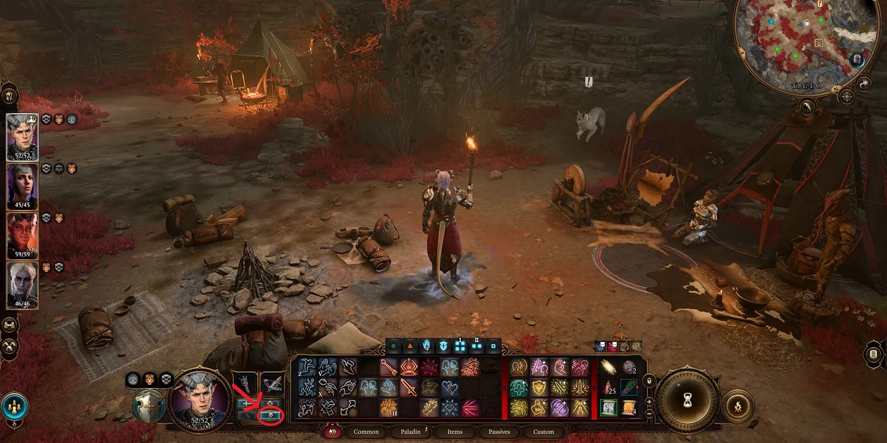 baldur&rsquo;s gate 3 character equipping torch with mouse
