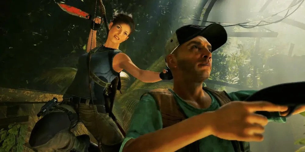 Lara jumping towards an enemy from behind with a knife